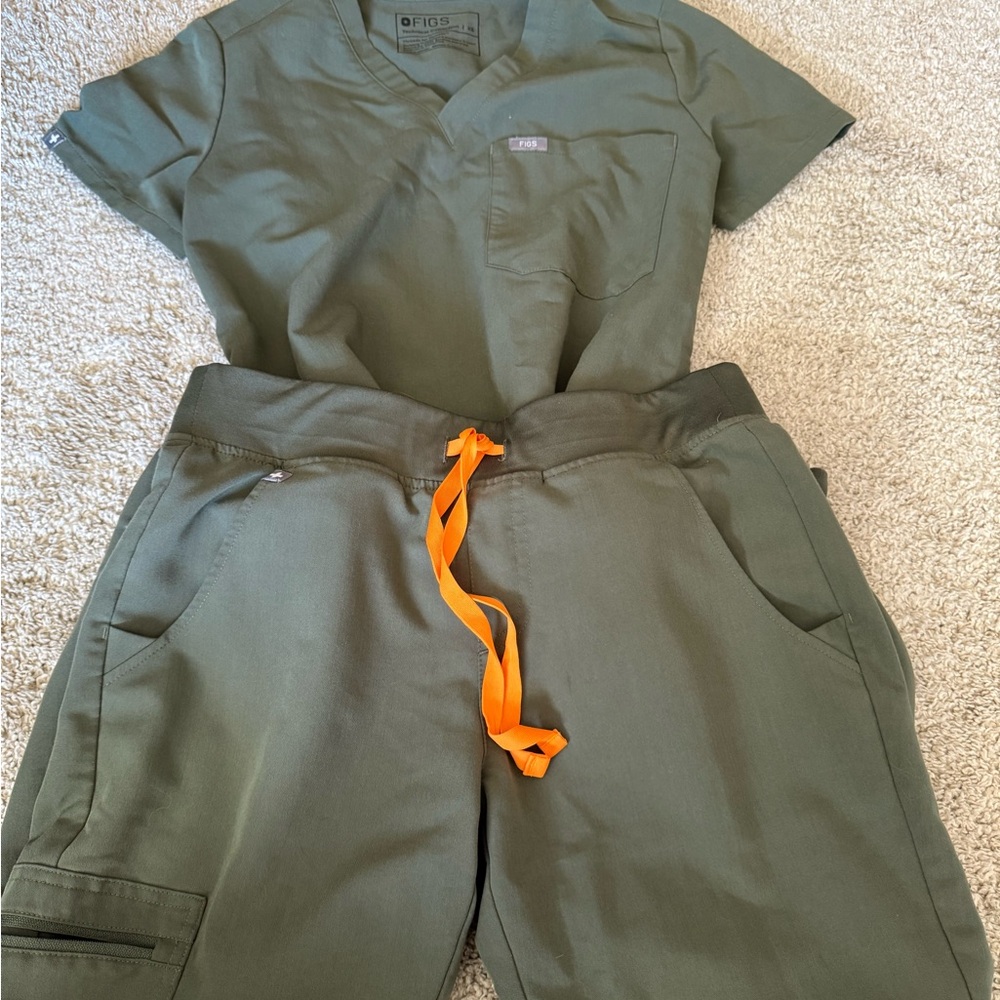Figs Olive Green Scrub Set with Orange Accent